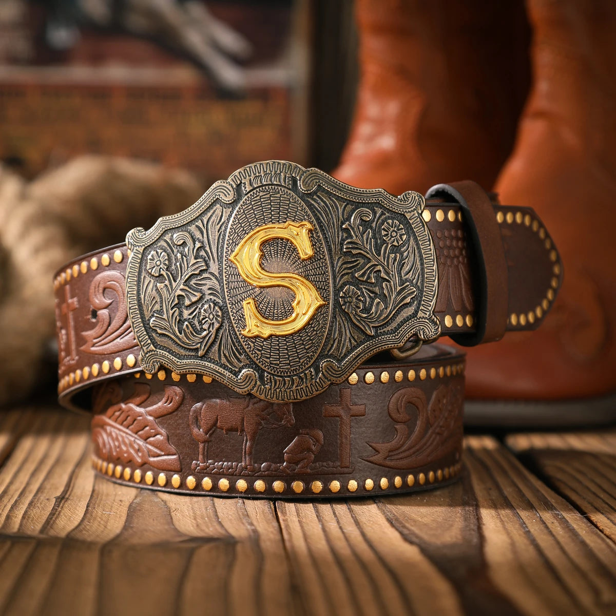 A casual and retro belt, a waist accessory for Western-style clothing, metal buckle, PU belt, suitable for both men and...