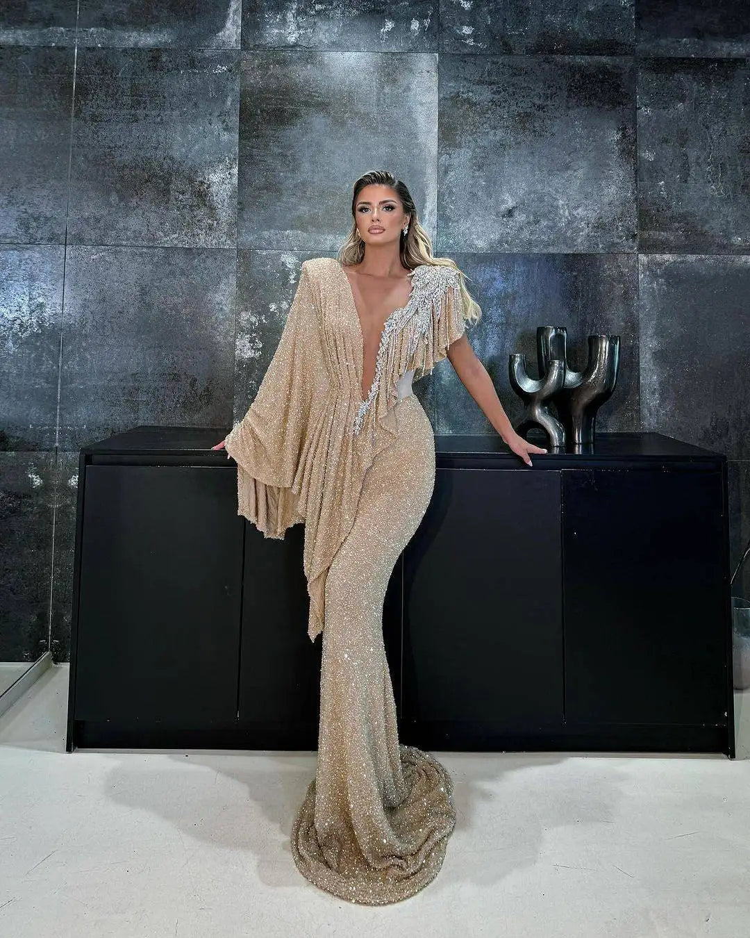 llusion Mermaid Evening Dress For Black Women Sequined V Neck Crystal Beading Prom Gowns Formal Party Second Reception Dresses - Kimlud