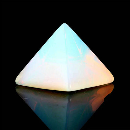 Assorted 40mm Pyramid Black Obsidian Fluorite pink quartz Natural Stone Carved Point Chakra Healing Reiki Crystal Free pouch