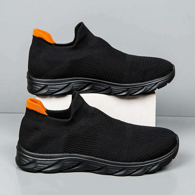 Breathable Men Casual Shoes Lightweight Male Vulcanized Shoes Outdoor Platform Men's Loafers Soft Mesh Flats Non-slip Sneakers