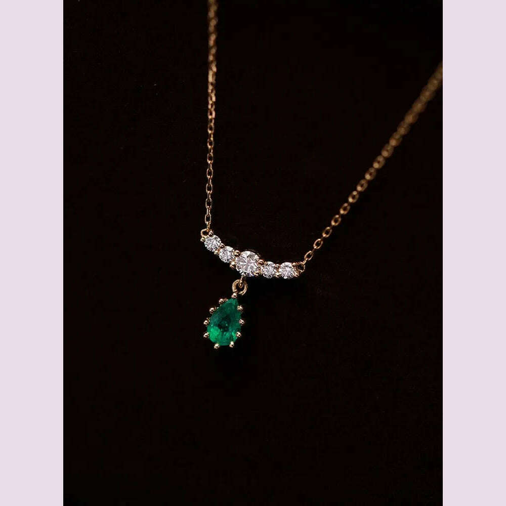 CCFJOYAS 925 Sterling Silver Emerald Water Drop shaped Pendant Necklace for Women Retro Light Luxury Clavicle Chain Best Gift