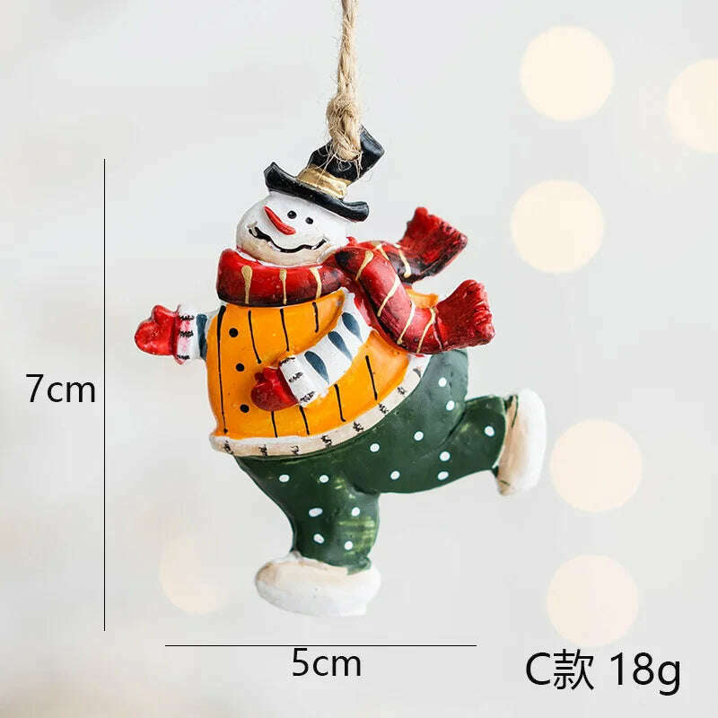 Christmas Decoration Crafts Small Resin Pendant Cute Horse Reindeer Pattern Design Xmas Tree Pendant Christmas Tree Decorations