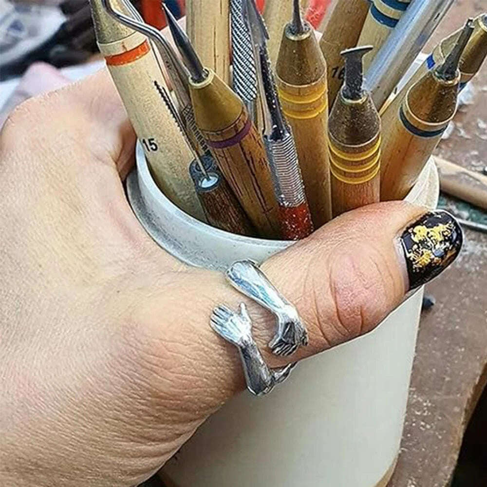 Creative Hugging Metal Ring Adjustable Open End Finger Jewellery for Women Men Fashion Wedding Party Valentine's Day Gifts