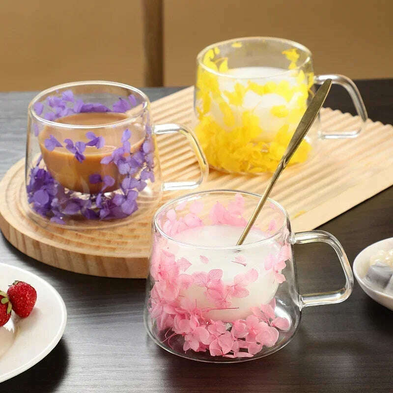 Double Wall Dry Flowers Transparent Glass Coffee Cup with Handle Double-layer Heat Insulation High Temperature Juice Milk Cup