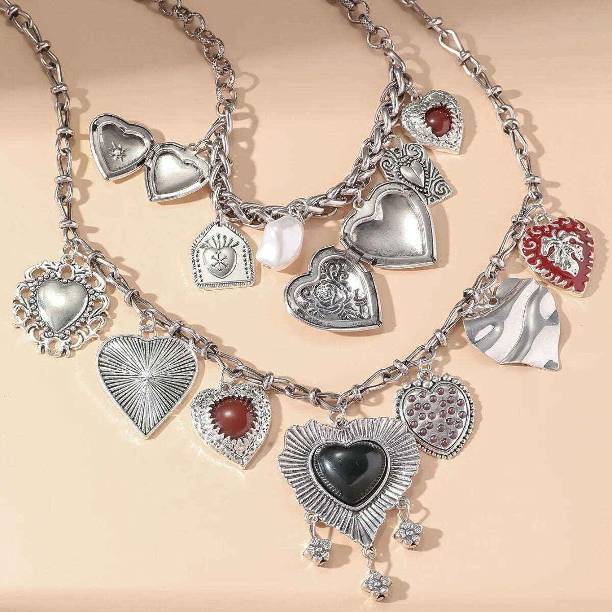 Fashion Punk Metal Heart Pendant Necklaces for Women Vintage Double Layered Choker Chain Necklaces Luxury Party Jewelry Gifts