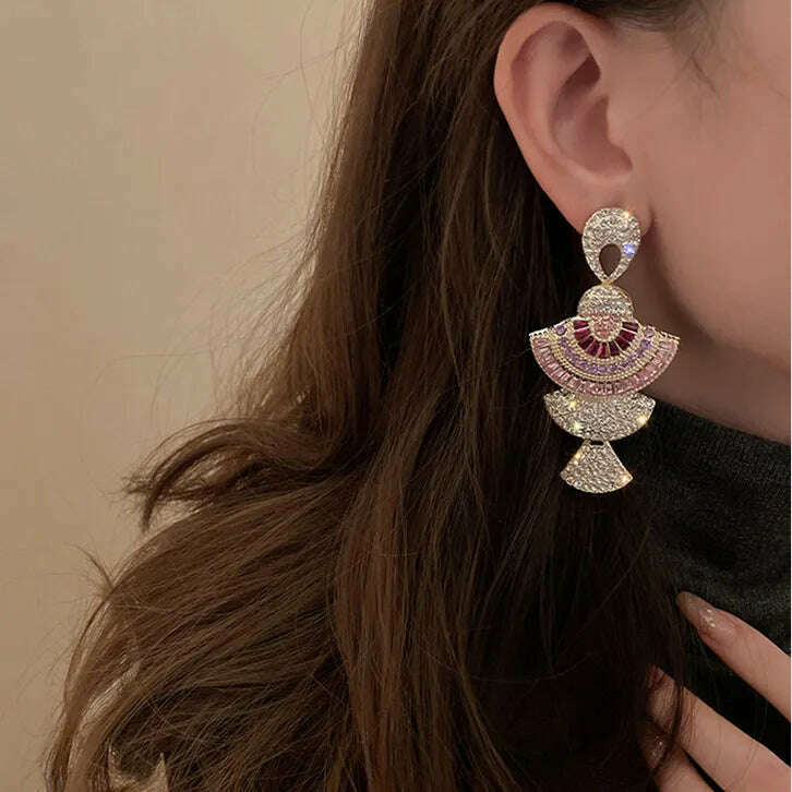 FYUAN Vintage Baroque Style Geometric Drop Earrings Women Pink Zircon Crystal Sector Dangle Earrings Banquet Jewelry Accessories