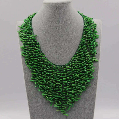GG 18" Handwork Green Coral Chips Chokers Dangle Necklace Handmade For Women