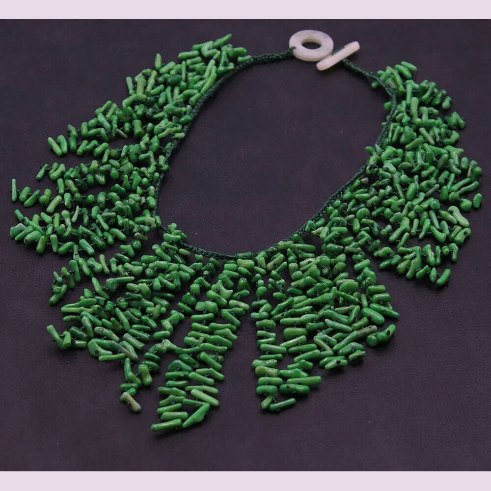 GG 18" Handwork Green Coral Chips Chokers Dangle Necklace Handmade For Women