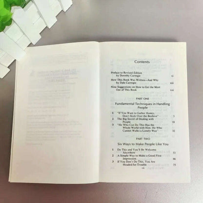 How To Win Friends & Influence People By Dale Carnegie Interpersonal Communication Skills Self-improvement Reading Book