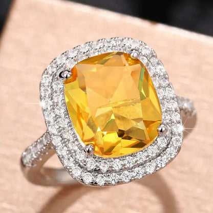 Huitan Gorgeous Cubic Zirconia Women Rings Pink/White/Yellow CZ Temperament Elegant Lady's Jewelry for Wedding Anniversary Party