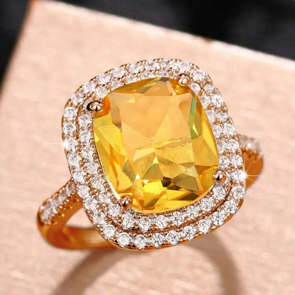 Huitan Gorgeous Cubic Zirconia Women Rings Pink/White/Yellow CZ Temperament Elegant Lady's Jewelry for Wedding Anniversary Party