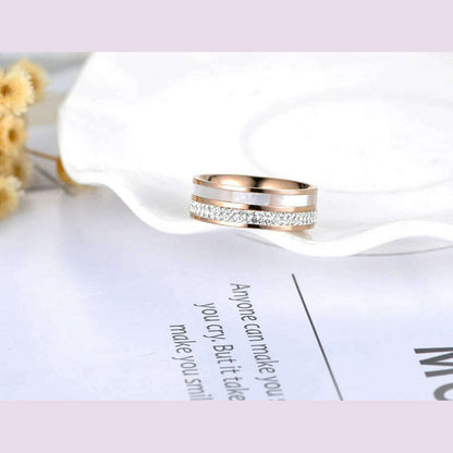Lokaer Rose Gold Color White Rhinestone Shell Wedding Rings Jewelry 316L Stainless Steel Engagement Ring For Women Кольцо R18050