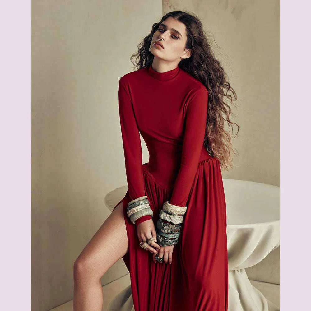 Mozision Backless O-neck Pleated Thigh Slit Long Sleeveless Autumn Winter Red Sexy Maxi Dress For Women High Waist  Slim Dress