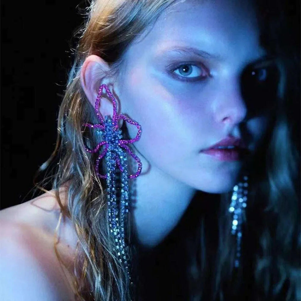 Novelly Rhinestone Geometric Large Flower Shape Stud Drop Earrings for Women Luxury Crystal Long Tassel Wedding Dangle Earrings