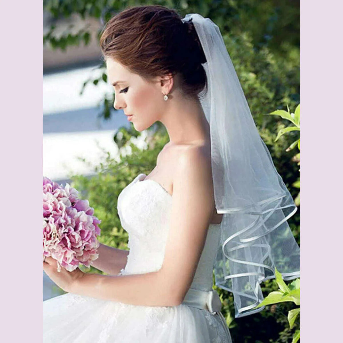 Wedding Simple Tulle White Ivory Two Layers Bridal Veils Ribbon Edge Cheap Bride Accessories 75cm Short Women Veil With Comb